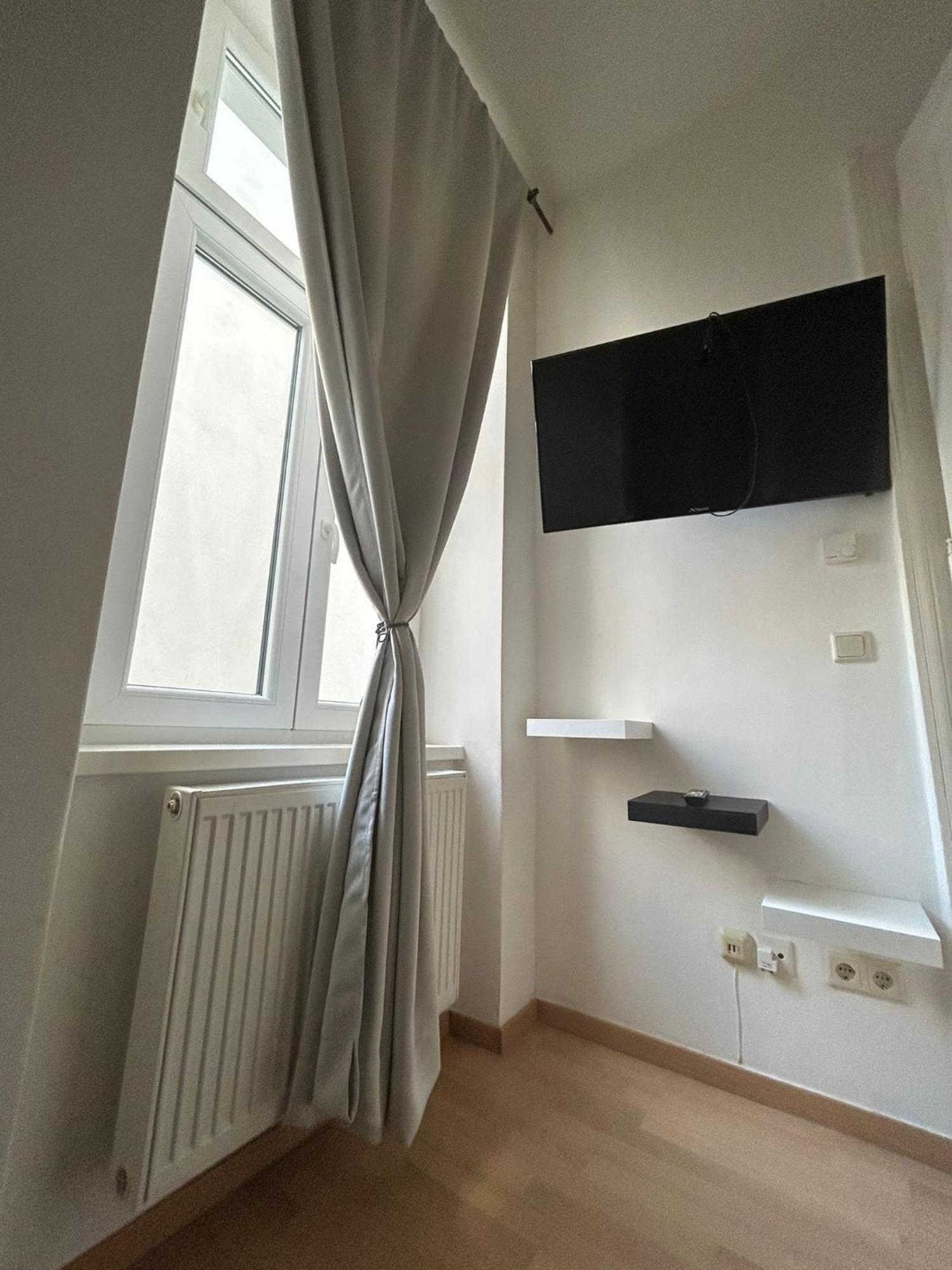City Elegance Central Gem With Free Parking And Fast Internet 250 Mbits Wien Eksteriør bilde